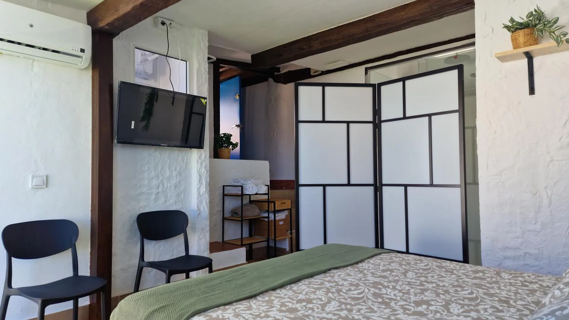 ***  Hotel Boutique Nomadas مالقة إسبانيا