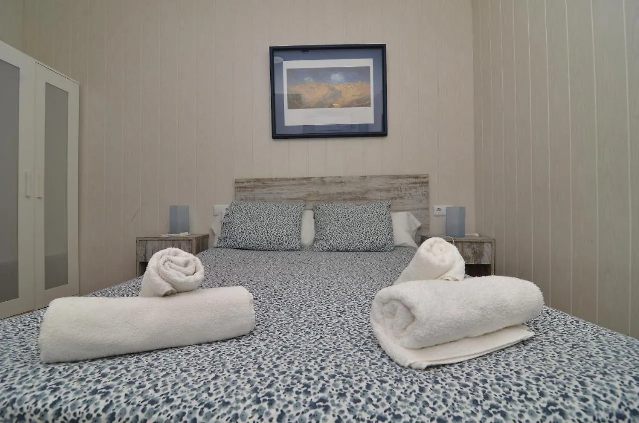 Hotel Boutique Nomadas Málaga 3*,  İspanya